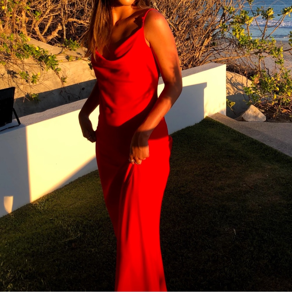 Red midi dress
